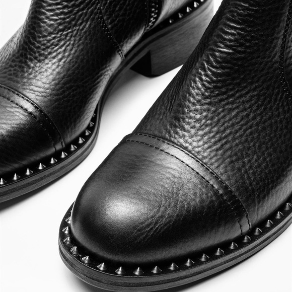 Zadig & Voltaire Black Textured Leather Studded Empress Clous Boots EUC Size 37 - Picture 6 of 12